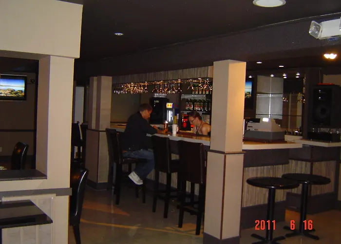 Barclay Hotel